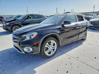 2018 Mercedes-Benz GLA-Class WDCTG4GB4JJ474160