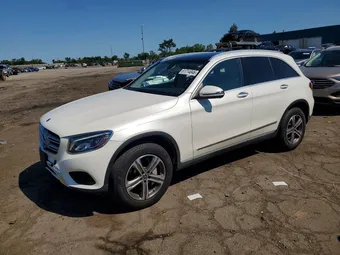 2018 Mercedes-Benz GLC-Class WDC0G4KB6JV033679