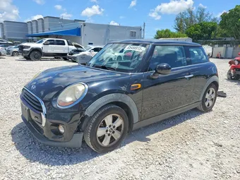 2016 Mini Hardtop WMWXP5C52G2D15900