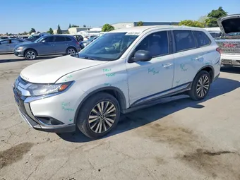 2020 Mitsubishi Outlander JA4AD2A31LZ008969