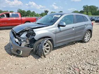 2015 Mitsubishi Outlander 4A4AR4AU1FE054205