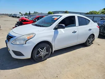 2015 Nissan Versa 3N1CN7AP8FL916068