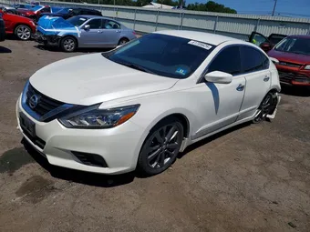 2018 Nissan Altima 1N4AL3AP7JC294091
