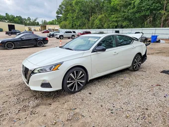 2021 Nissan Altima 1N4BL4CW4MN384192