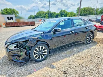2017 Nissan Altima 1N4AL3AP1HC124609