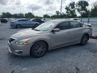2015 Nissan Altima 1N4AL3AP8FC583231