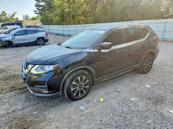 2018 Nissan Rogue KNMAT2MT5JP555594