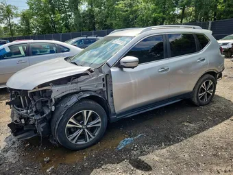 2018 Nissan Rogue JN8AT2MT1JW463473