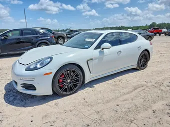2015 Porsche Panamera WP0AA2A72FL006947