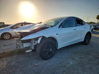 2026 Tesla Model Y 7SAYGDEEXTF346222