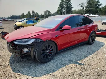 2016 Tesla Model X 5YJXCAE41GF010782
