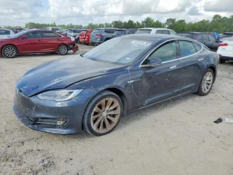 2016 Tesla Model S 5YJSA1E17GF157095
