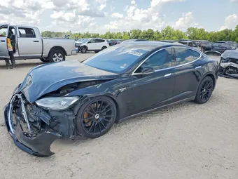 2015 Tesla Model S 5YJSA1H22FF100399