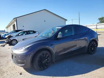 2023 Tesla Model Y 7SAYGDEE9PF877515