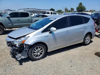 2017 Toyota Prius V JTDZN3EU1HJ070537