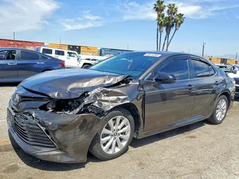 2018 Toyota Camry JTNB11HKXJ3033648