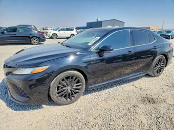 2018 Toyota Camry 4T1B61HK2JU050732