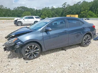 2018 Toyota Corolla 5YFBURHE5JP846083