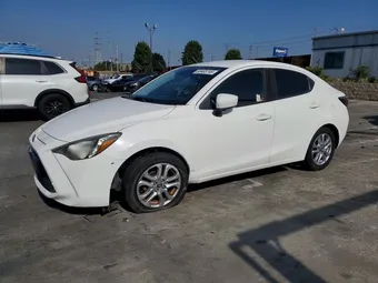 2017 Toyota Yaris 3MYDLBYV9HY184362