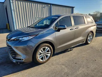 2026 Toyota Sienna 5TDZSKFC4TS227188