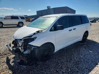 2017 Toyota Sienna 5TDZZ3DC3HS864343