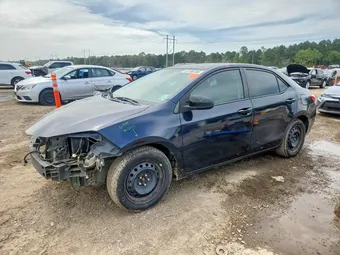 2017 Toyota Corolla 5YFBURHE3HP672654