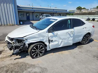 2017 Toyota Corolla 5YFBURHE5HP659811