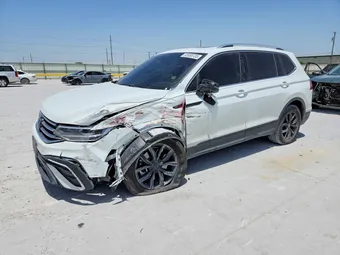 2022 Volkswagen Tiguan 3VV3B7AX6NM176326
